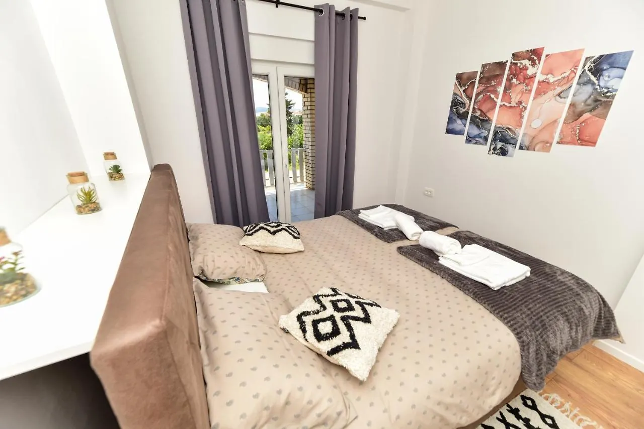 Apartment Dora Zadar